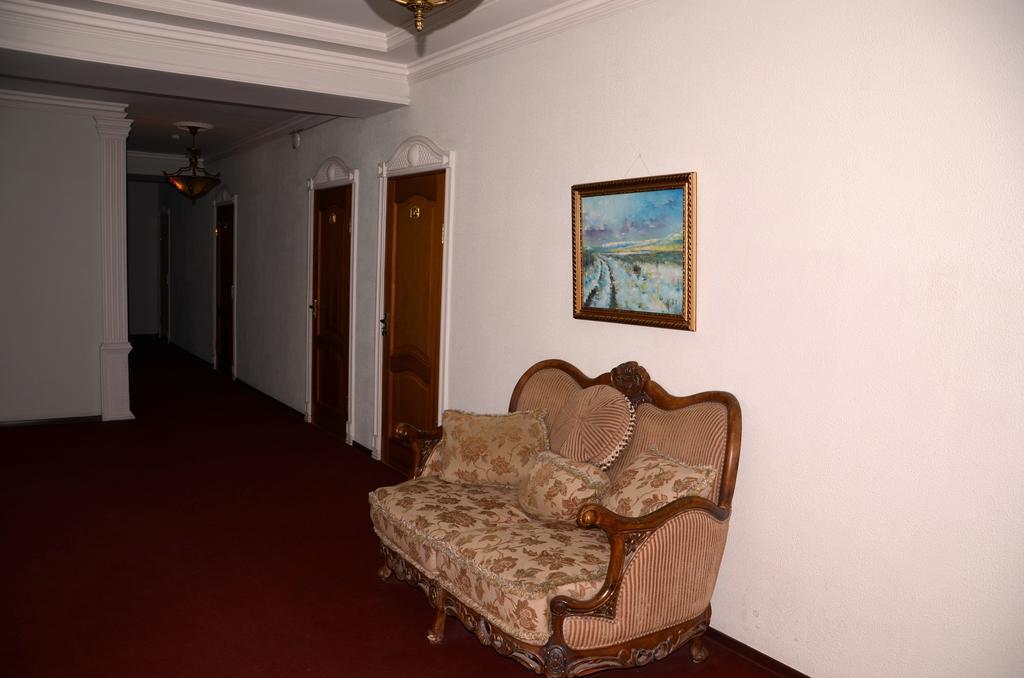 Saryarka Hotel Nur-Sultan  Exterior photo